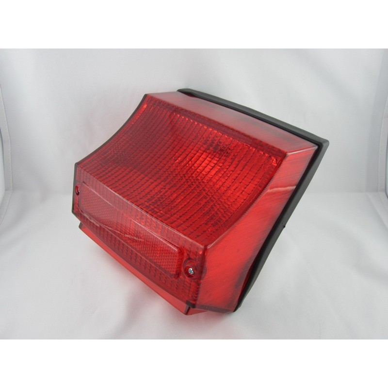 Fanale posteriore completo...