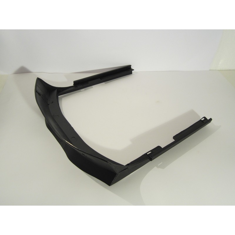 Spoiler sottopedana Vespa...