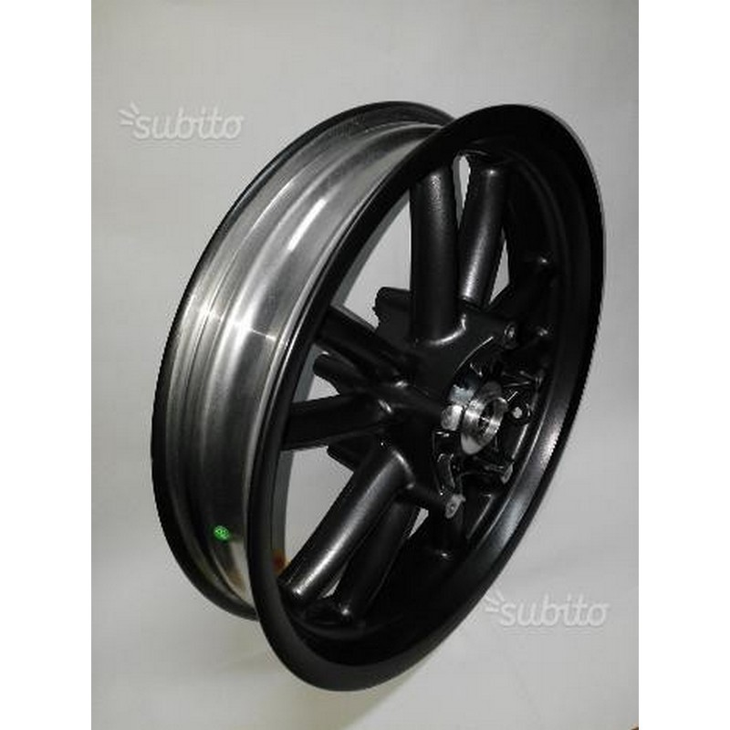 Cerchio ruota anteriore...