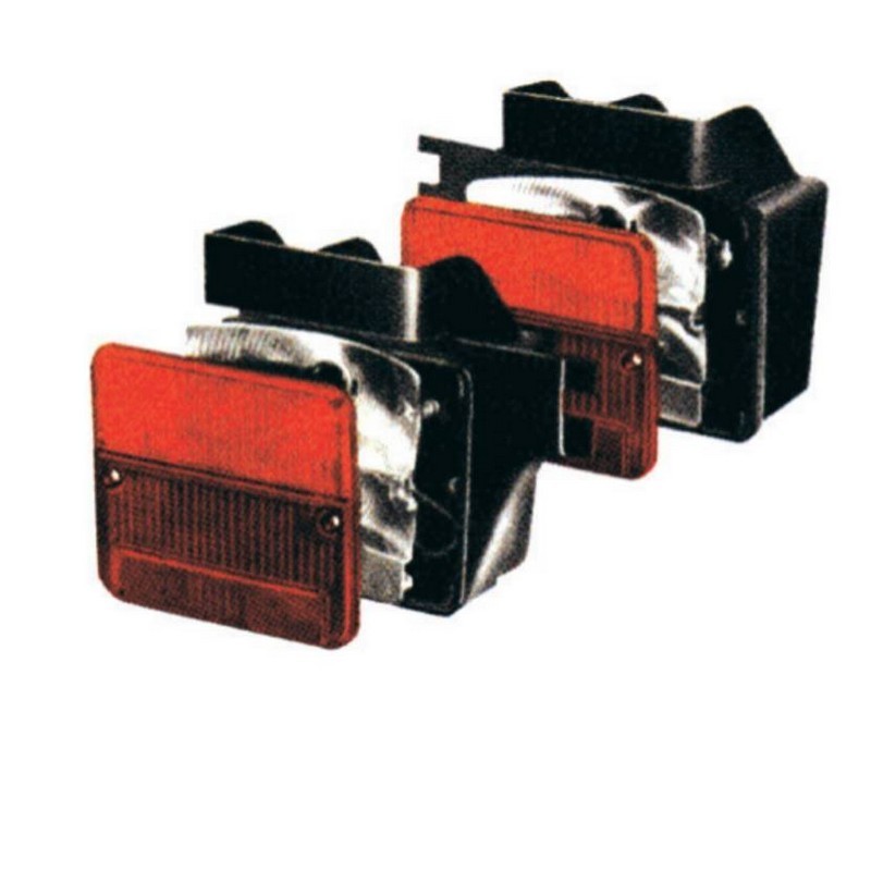 Coppia fanali posteriori...