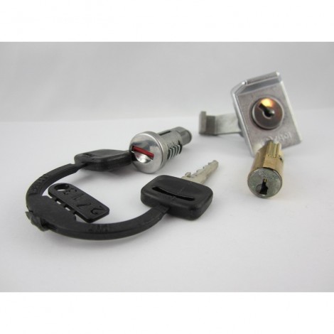 Tris serrature tipo Neiman...