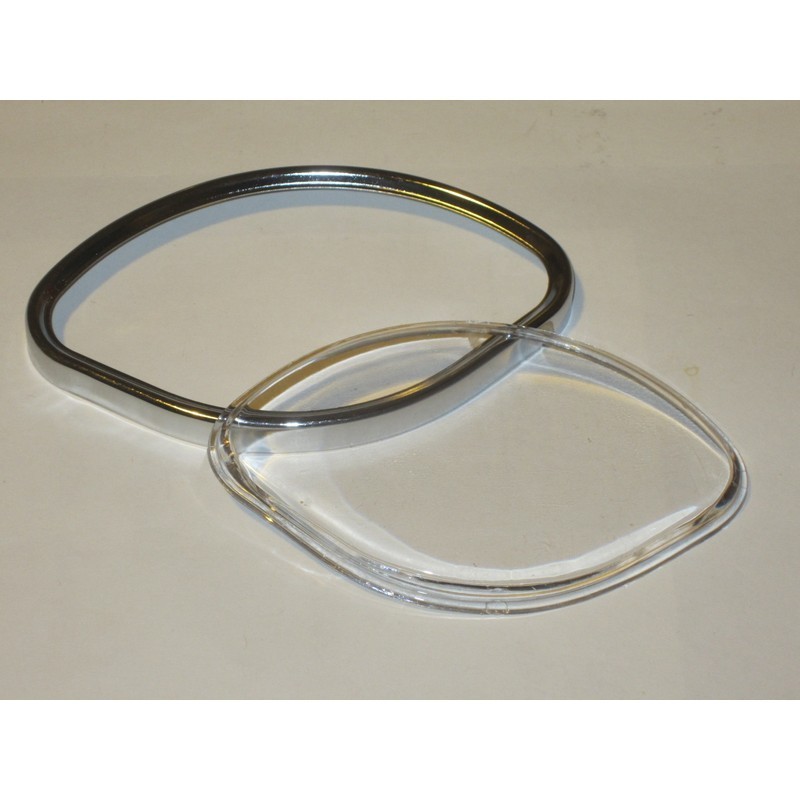 Cornice e trasparente per...