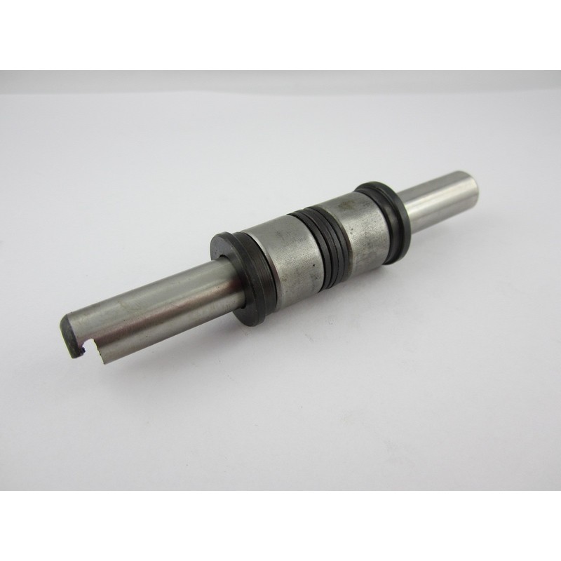 Perno mozzo forcella Vespa...